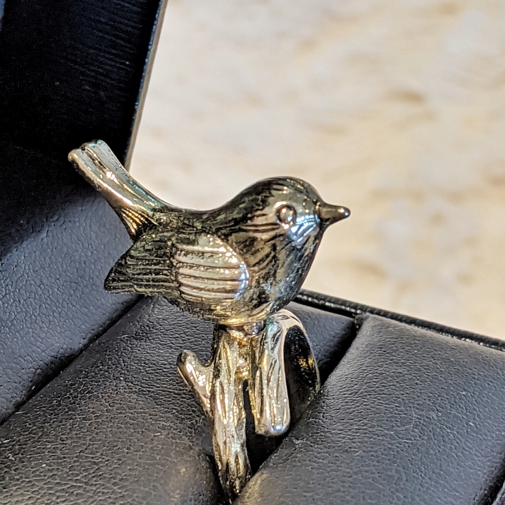 Super Cute Bird Ring